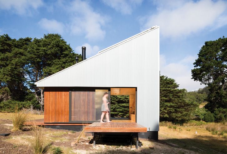 Bruny Island Cabin by Maguire and Devine Architects.