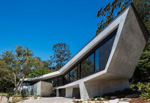 Castle Cove House by Terroir in collaboration with Pascale Gomes-McNabb Design.