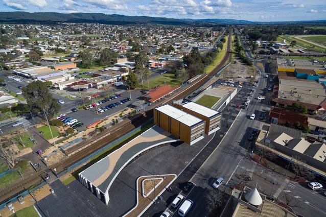 Frank Bartlett Library and Moe Service Centre (Vic) by FJMT.