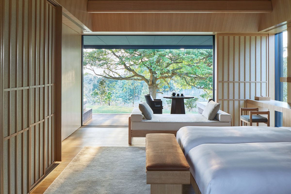 Authenticity and luxury: Amanemu | ArchitectureAu