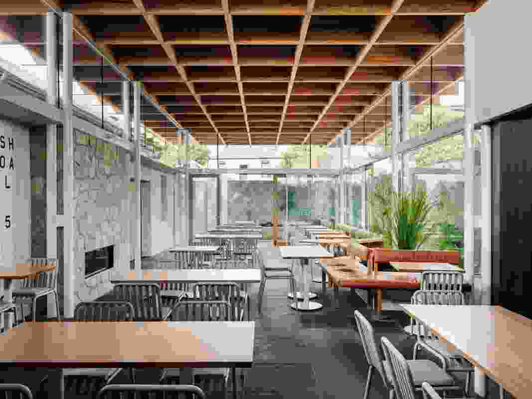 Commendation for Commercial Architecture: Shipwrights Arms by Circa Morris-Nunn Chua Architects.