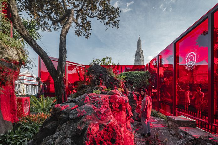 Across the Universe and Beyond (2018), created for the 2018 Bangkok Art Biennale in the gardens of Wat Arun, highlights the contrast between inner mental space and the physical rush of the outside world.