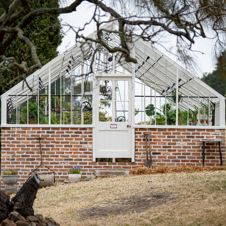 A Rare Survivor: The Thomas Messenger & Co. Glasshouse by Creese Architecture.