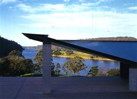 Arthur & Yvonne Boyd Education Cntre, Riversdale, NSW. In collaboration with Wendy Lewin and Reg Lark, 1996-99. Image: Anthony Browell.