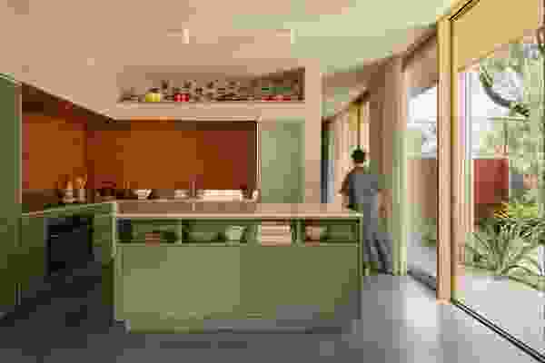 Oval House – Topology Studio