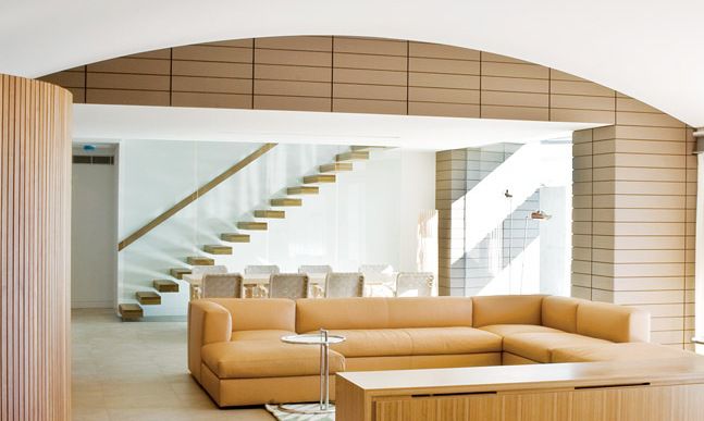 Terracotta cladding and porcelain tiles at the Mosman House.