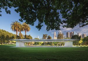 MPavilion 2019由Glenn Murcutt设计。