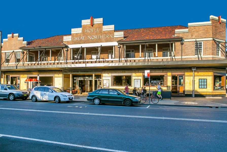 The Great Northern Hotel in Byron Bay had its 1930s roof renewed by Monier Roofing.