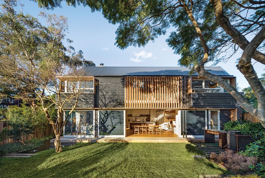 Barn House (2015) was designed in collaboration with owner and landscape designer William Dangar and interior designer Romy Alwill.