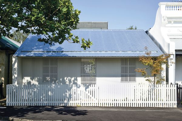 Fitzroy North House 02 by Rob Kennon Architects.