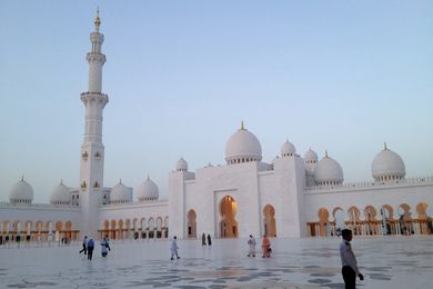 Opulent Arab Emirates