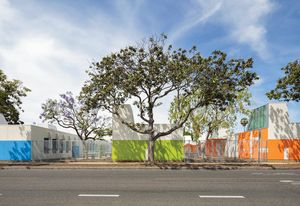 Distinctive solar chimneys in additions to
the John Adams Middle School in Santa Monica,California (2014) provide assisted passive cooling and offer students an
empirical lesson in differential air pressure.
Collaborator: Osborne Architects (executive
architect).