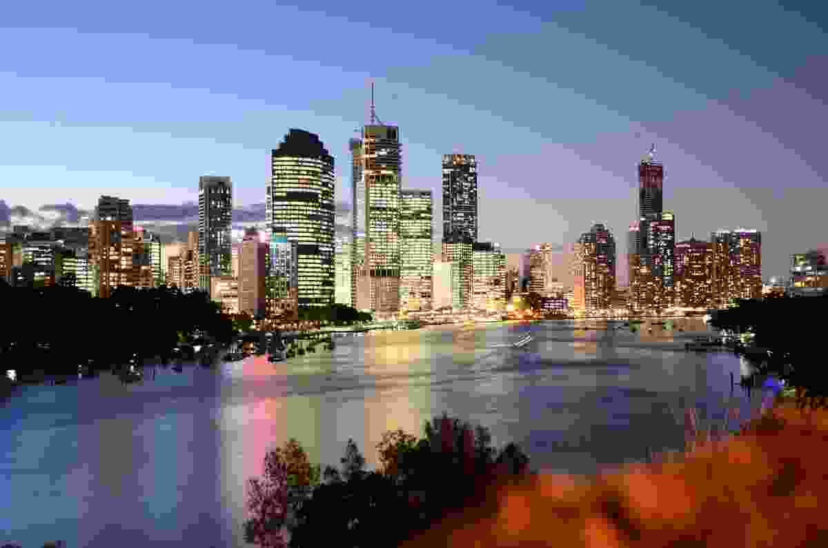 Brisbane from Kangaroo Point. by Lachlan Fearnley, licensed under  CC BY-SA 3.0 
