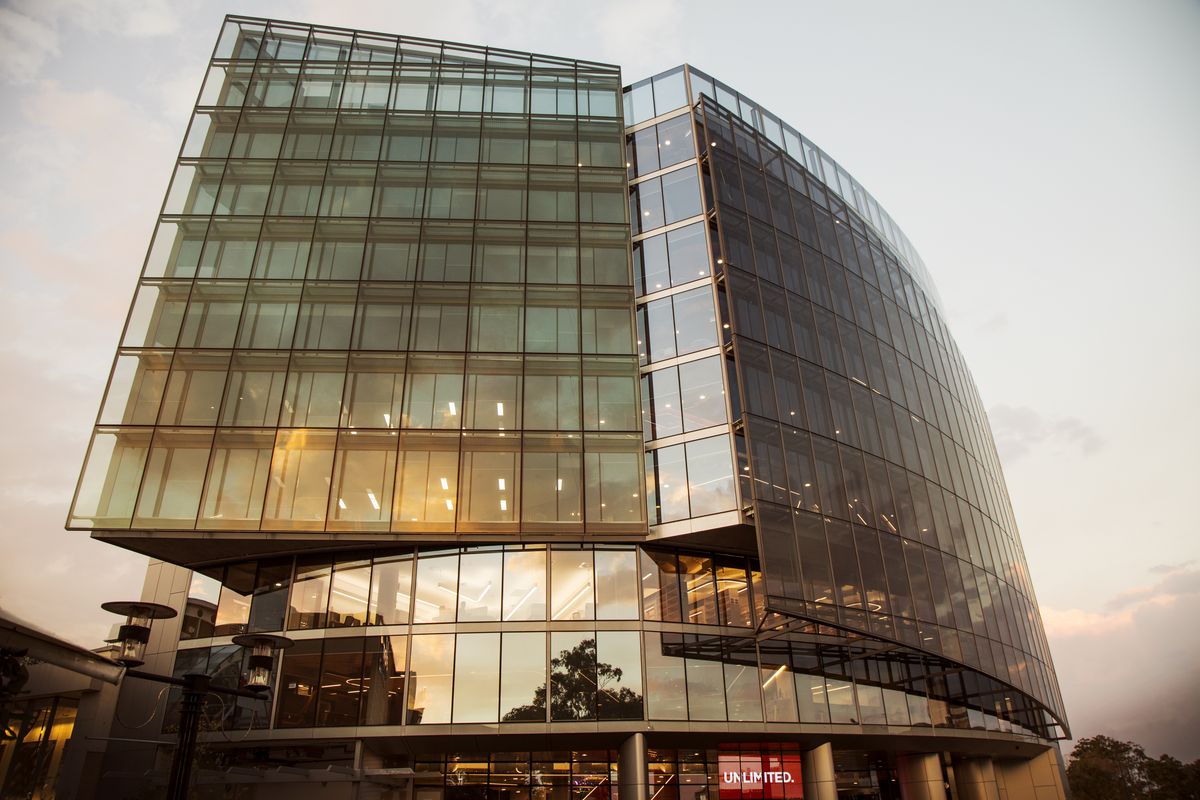 Western Sydney University’s Ngara Ngara campus opens in Liverpool ArchitectureAU