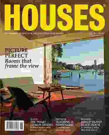 The cover of Houses 83 showing Point Piper Boathouse by Andrew Burges.