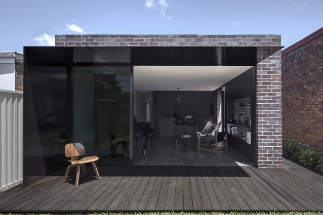 Llewellyn House by studioplusthree.