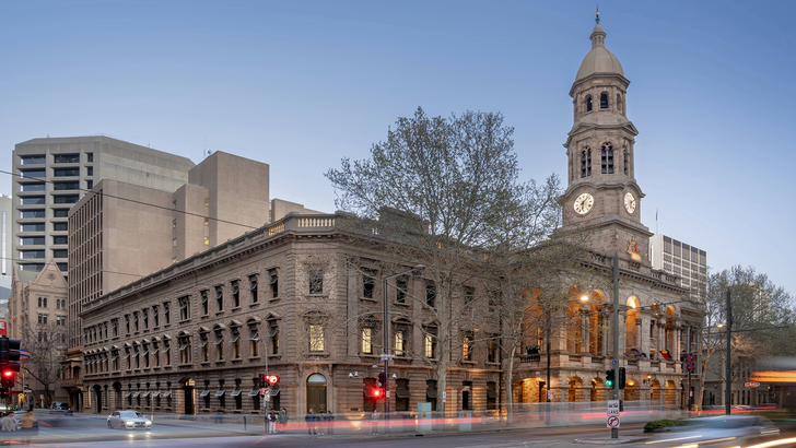 Adelaide Town Hall – Swanbury Penglase.