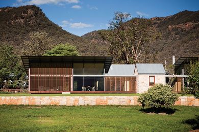House in Country NSW by Virginia Kerridge Architect. 