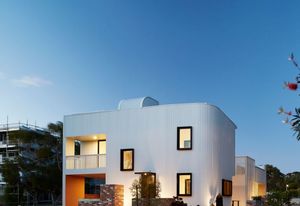 Gen–Y House, part of White Gum Valley in Perth. The project, designed by David Barr Architects, is one of the Cooperative Research Centre for Low Carbon Living’s sixteen Living Labs.