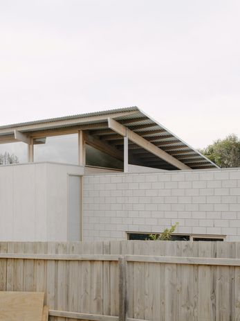 The articulation and proportion of the roof satisfy the desire for sea views, while restraint and respect extend beyond the formal boundaries of the house.