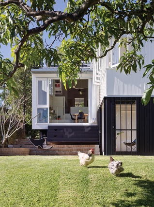 Wilston Garden Room (Qld) by Vokes and Peters (while at Owen and Vokes and Peters)