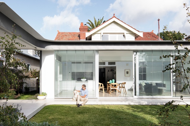 Outside In House (Vic) by MODO Architecture.