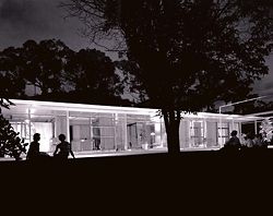 House (Ancher)
Bogata Avenue,
Neutral Bay, 1957.
Architect Sydney
Ancher.