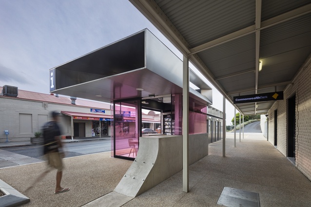 Sorrento Visitor Centre by Workshop Architecture.
