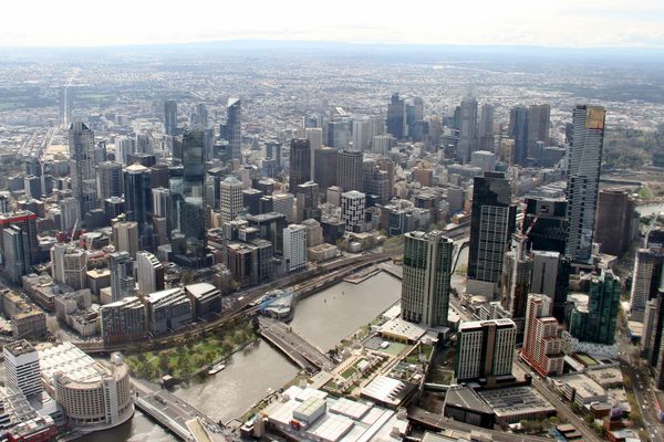 Melbourne with the Yarra river looking north east on 14 September 2013. Taken on a Melbourne Seaplanes flight.  by David Wallace, licensed under  CC BY 2.0 