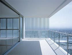 A typical apartment
balcony, showing the
motorized aluminium
louvres.