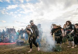 Traditional Darug custodians lead the Welcome to Country and Smoking Ceremony to launch Ngara – Ngurangwa Byallara (Listen, hear, think – The Place Speaks, 2018), Oakhurst New South Wales, co-commissioned by Blacktown Arts on behalf of Blacktown City Council and C3West on behalf of the Museum of Contemporary Art Australia.