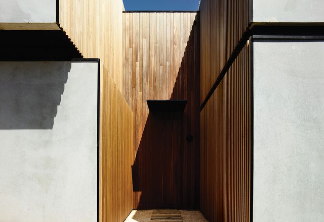 Spotted gum cladding in the Torquay House.