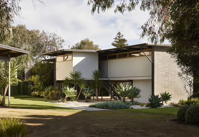 Designed in the 1960s, the house was an economical holiday home for the Dallwitz family.