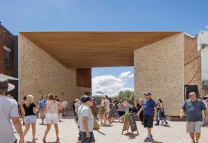 Maitland Riverlink by Chrofi with McGregor Coxall.