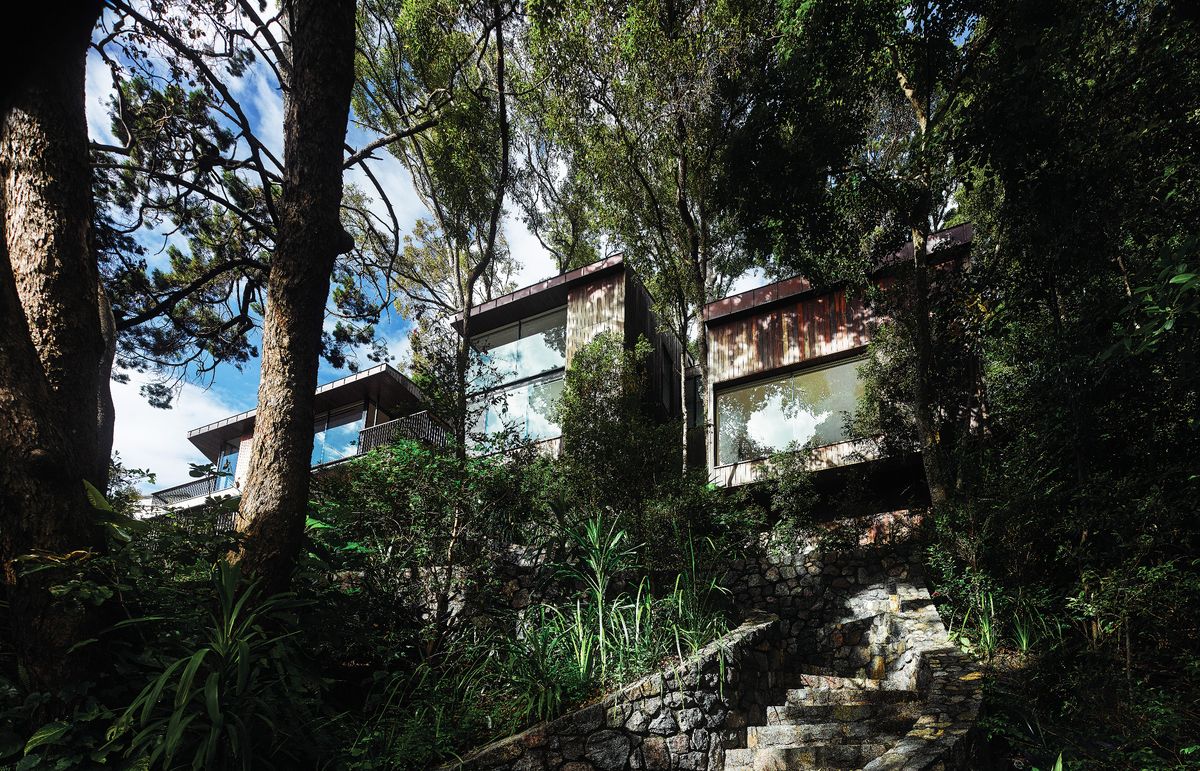 Light and shade House in Noosa ArchitectureAu