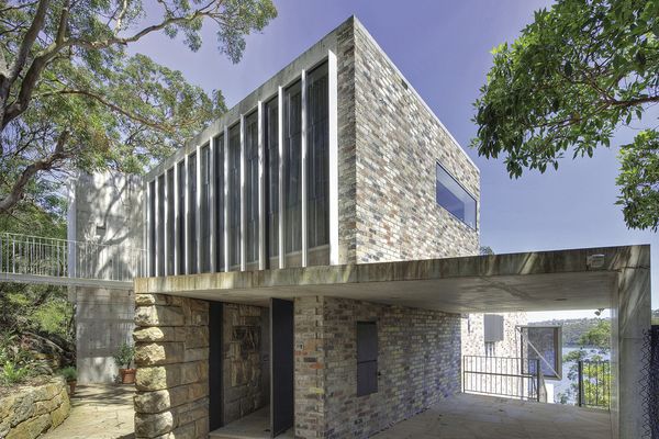Castlecrag House by Neeson Murcutt Architects.