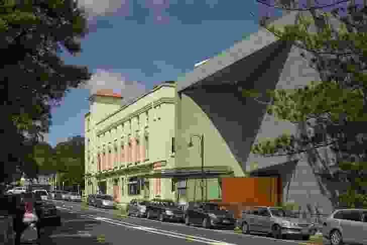 Te Uru Waitakere Contemporary Gallery extension, Titirangi, West Auckland. 2014. The new building is linked to the old by bridges to the upper-level offices, and to a reconstructed roof terrace.