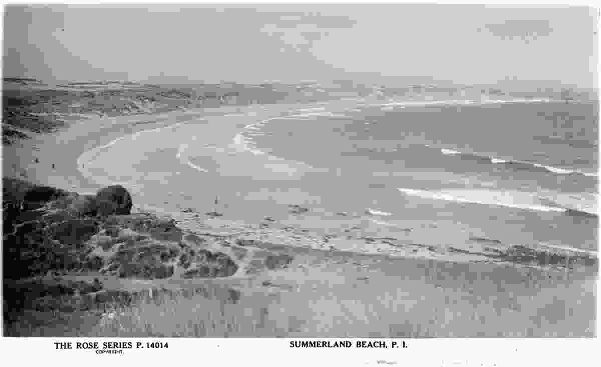 Summerland Beach on the island’s Summerland Peninsula circa 1920–1954. The beach became a tourist destination in the 1920s with the discovery of little penguins in the area.