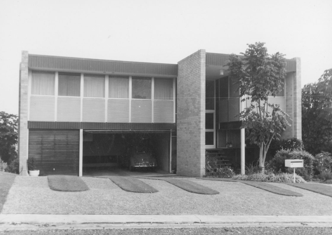 A photography taken by Frank and Eunice Corley of Castner House in Kenmore, designed by architect Peter Heathwood.