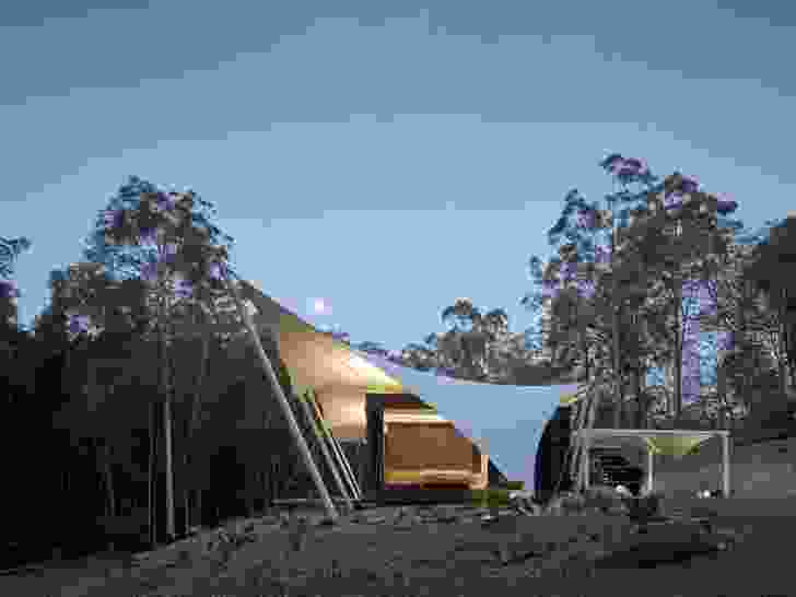 Tent House (Qld) by Sparks Architects.