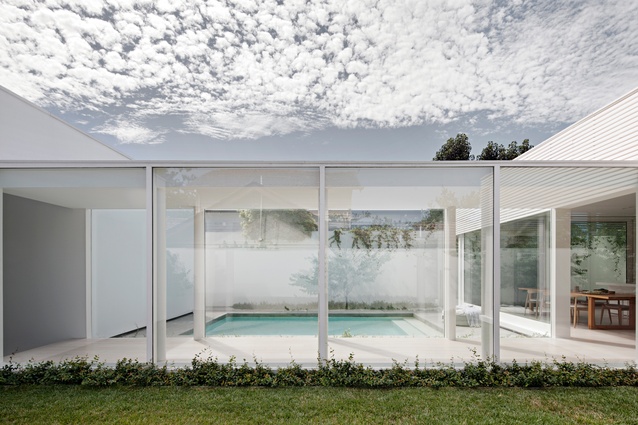 Bourne Road Residence by Studiofour.