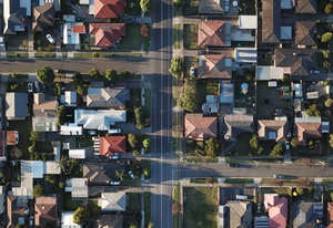 Australia is still building 4 in every 5 new houses to no more than the minimum energy standard
