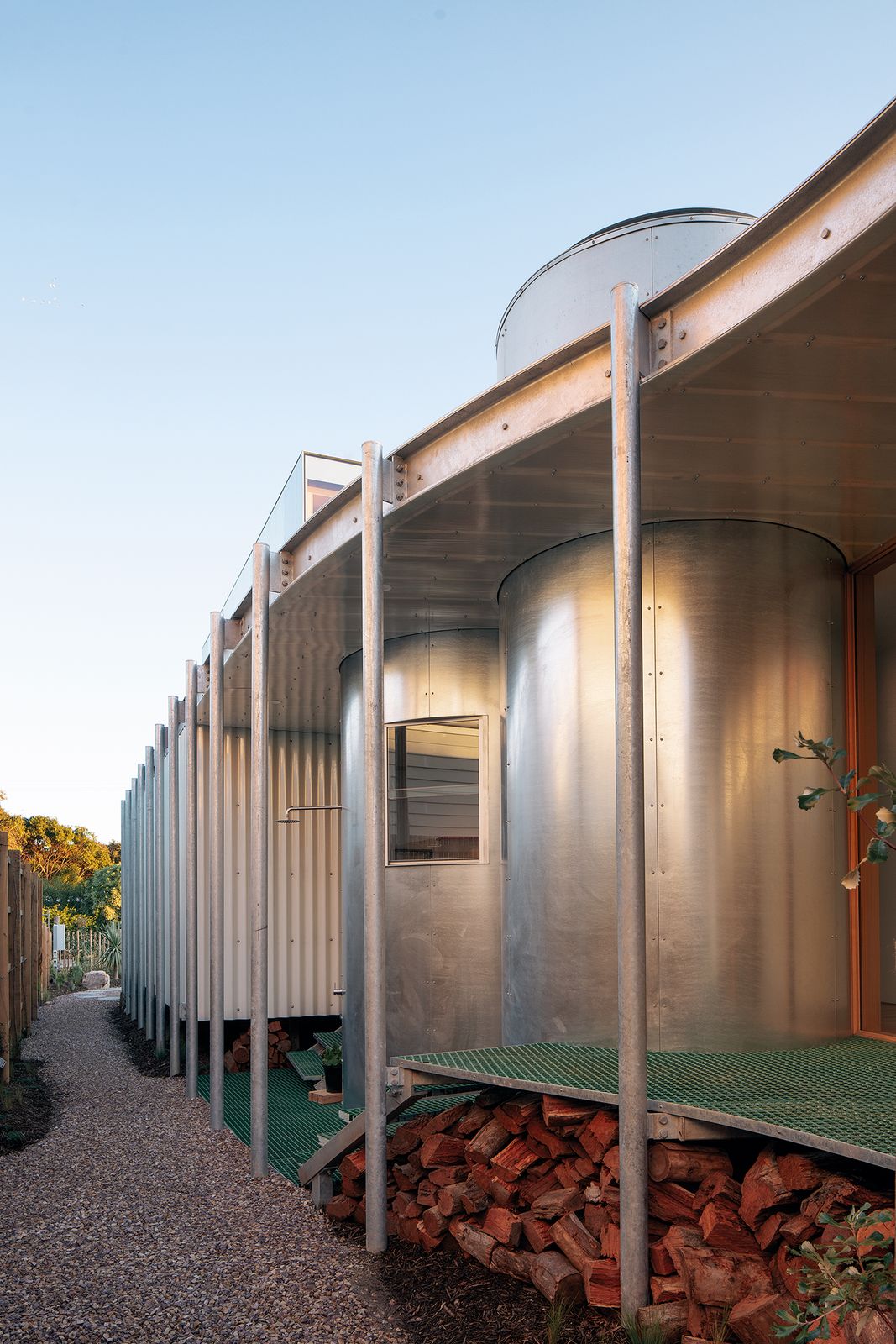 The orchestrated playfulness of Office Mi–Ji | ArchitectureAu