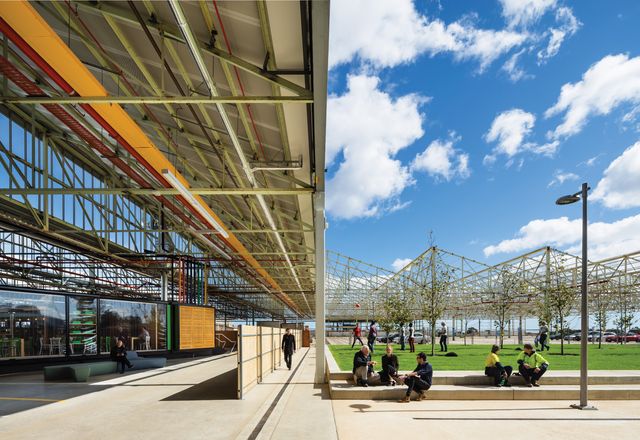 The Flinders University Commons is situated just north of the Main Assembly Building (MAB), which is now an open-air community space. 