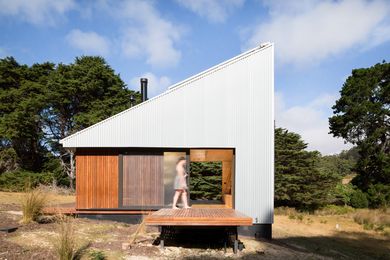Bruny Island Hideaway (Tas) by Maguire and Devine Architects.