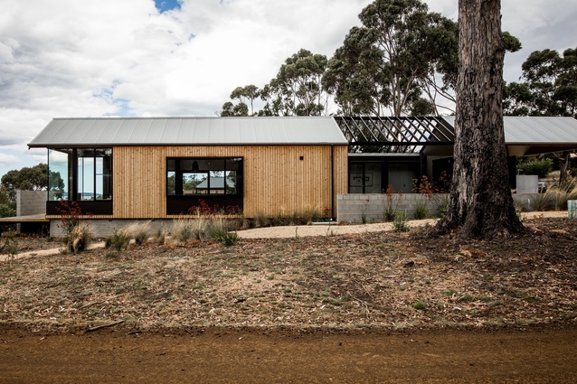 Spring Beach Getaway by Preston Lane Architects.