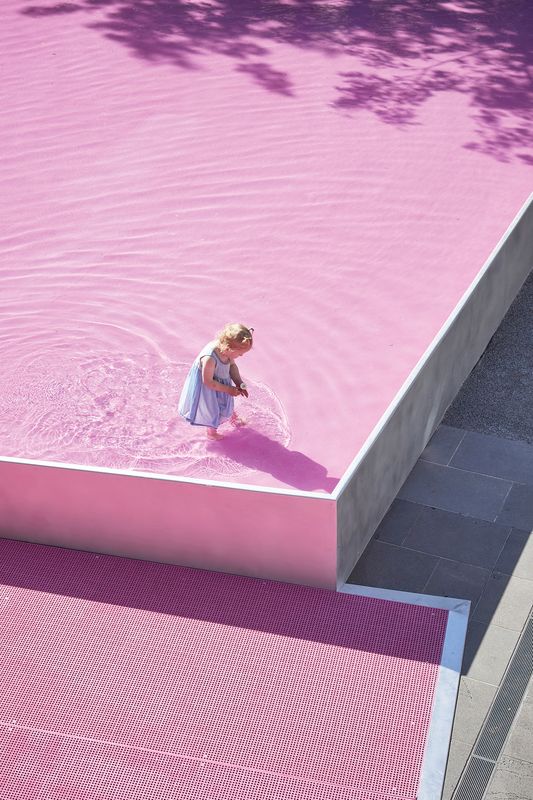 Giant pink paddling pool opens in central Melbourne - ICON Magazine