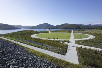 Hinze Dam Parkland, Advancetown, Gold Coast, Qld, by Hinze Dam Alliance Team – AECOM and Malcolm Middleton Architects