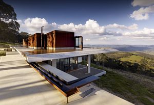 Invisible House by Peter Stutchbury Architecture.