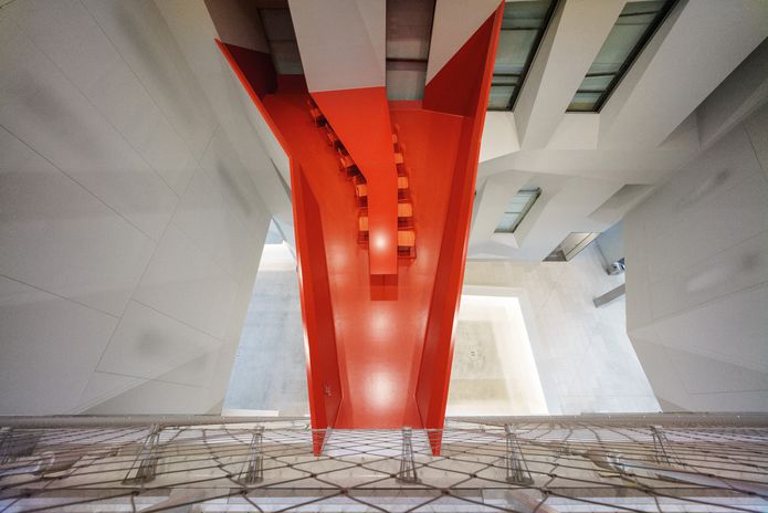 The Lovell Chen lounge connects to the rear of the Joseph Reed facade. The main exhibition space can be seen below.